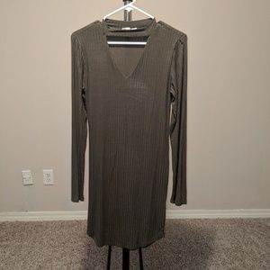 Heart and hips olive green dress